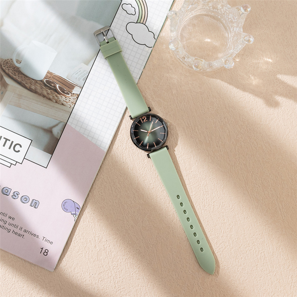 Moda Señoras Deportes Simple D - Silicone Band Women reseña y precio